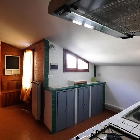 La Mansarda Apartment ฟิลยีเน วัลดาร์โน ภายนอก รูปภาพ