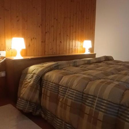 La Mansarda Apartment ฟิลยีเน วัลดาร์โน ภายนอก รูปภาพ